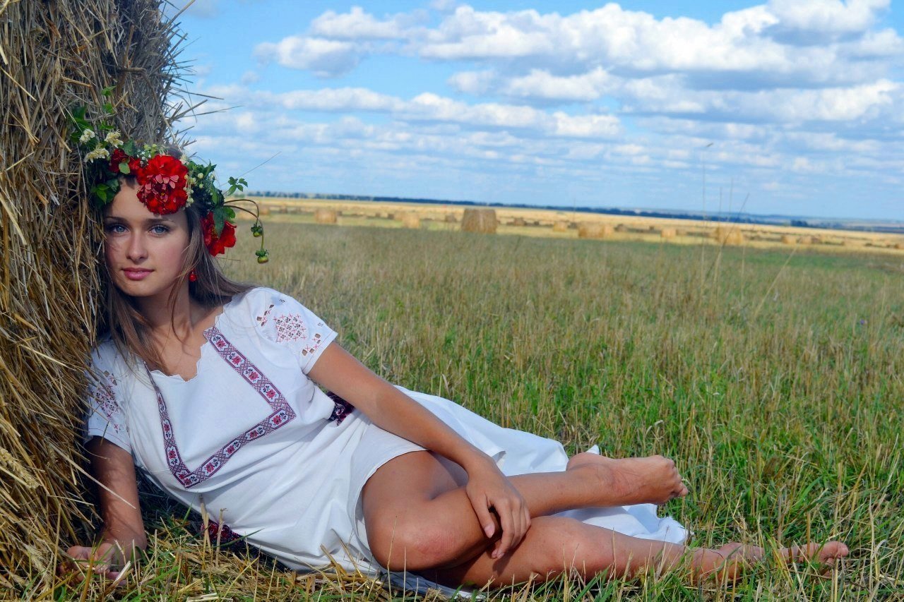 Slavic girls in Anqing