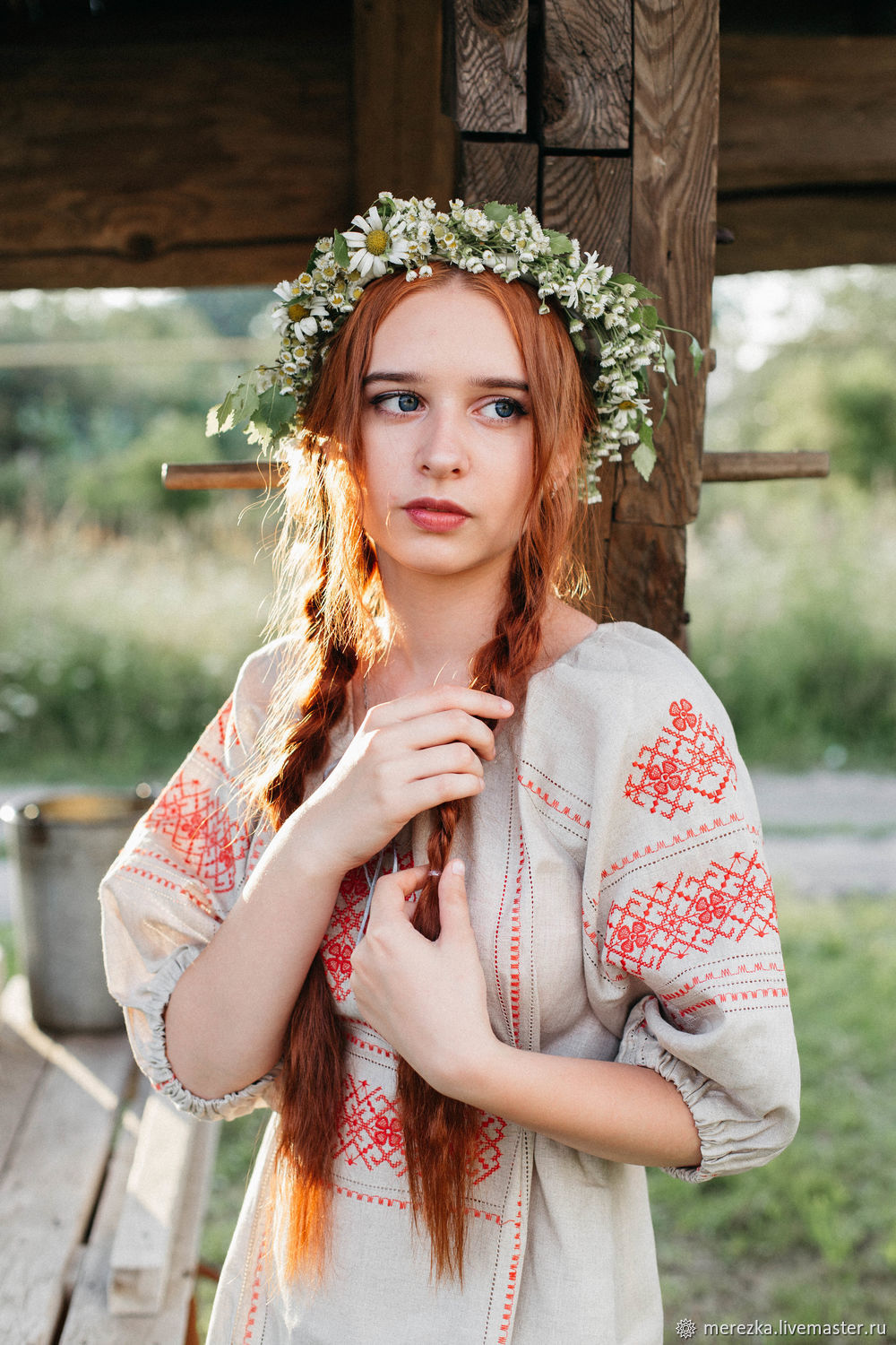 Girls in Slavic costumes in Anqing